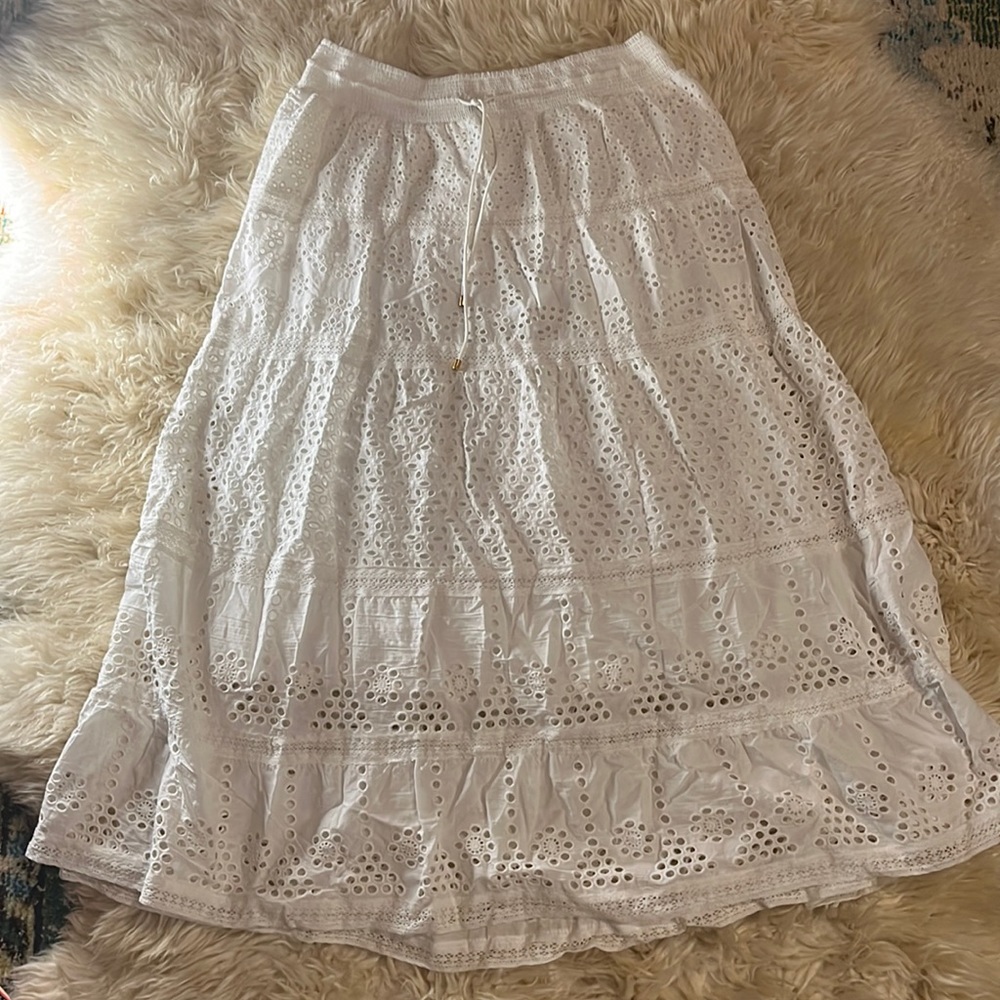 L white eyelet lace maxi skirt with drawstring. NWT.